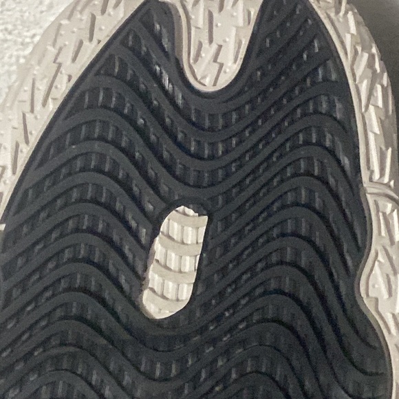 Adidas Bridge City👟Dame 8 sz14+EUC Adidas bag 17x13Lx4.5D - Picture 9 of 16